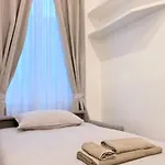 San Barnaba Boutique - Duomo & Policlinico * Milão