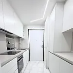 Apartamento San Barnaba Boutique - Duomo & Policlinico *