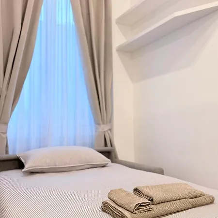 San Barnaba Boutique - Duomo & Policlinico * Milano