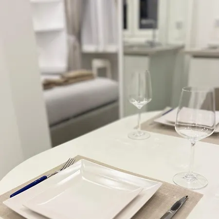 Daire San Barnaba Boutique - Duomo & Policlinico Milano